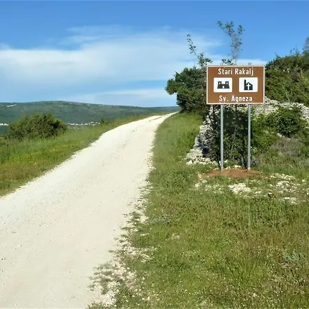 House Meli Σπίτι διακοπών Rakalj